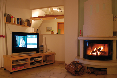 Echter Kamin im Wohnzimmer