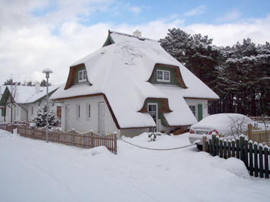Private PKW-Stellplätze am Ferienhaus